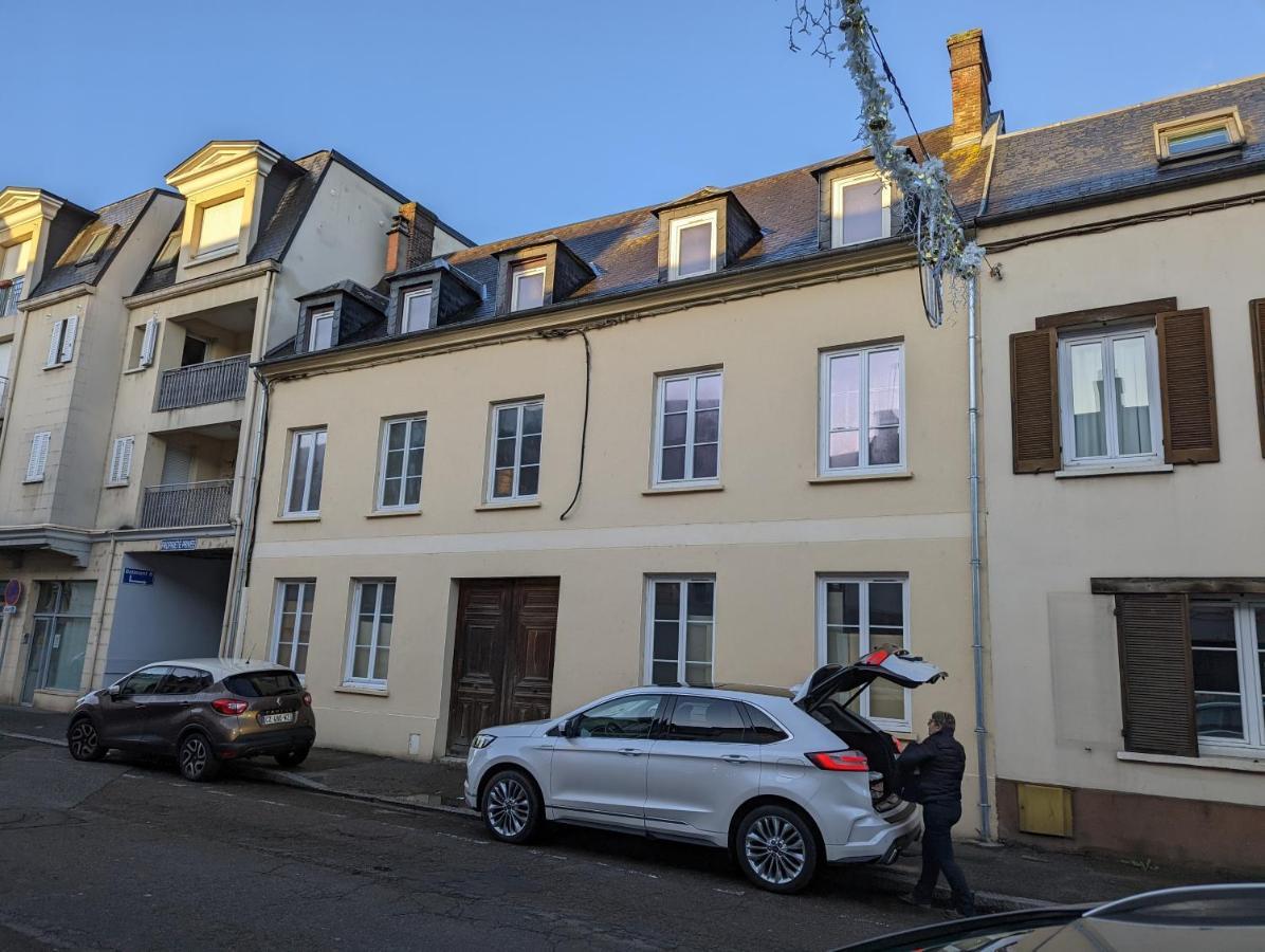 Apartment Le Romantique En Montagne, Spa, Ecran Cinema, Lit King Size, Day Use, 5min Centre *